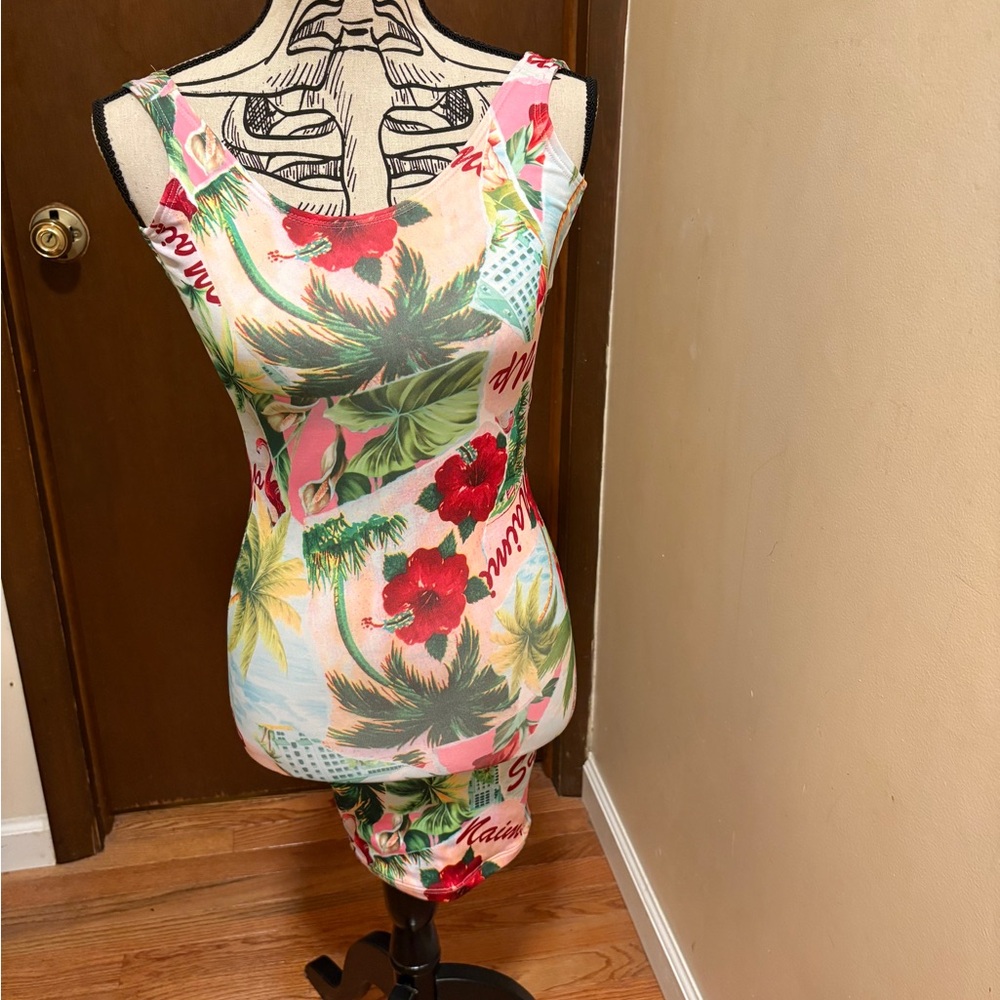FINAL SALE! Fine Ass Girls Floral Miami Bodycon Dress, Women’s Size Small NWOT